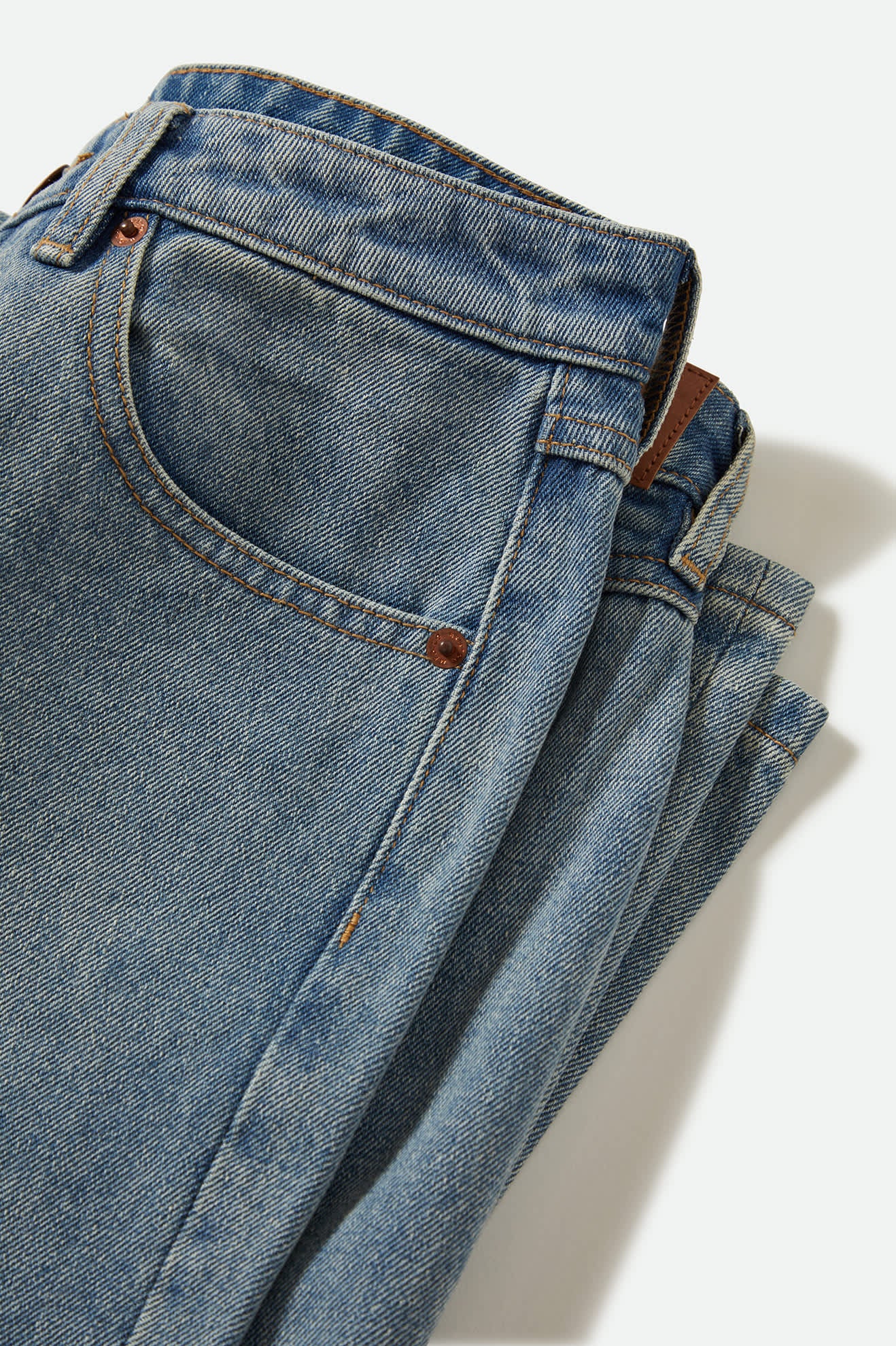 Margo Cropped 5-Pocket Pant - Light Denim - Image 3